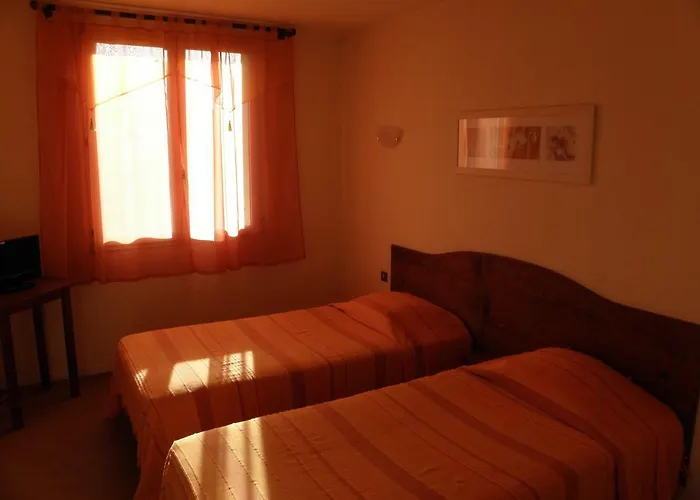 Le Barry 2* Villefranche-dʼAlbigeois