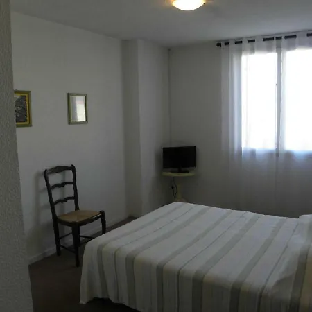 Hotel Le Barry Villefranche-dʼAlbigeois