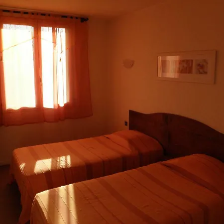 Le Barry 2* Villefranche-dʼAlbigeois