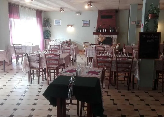 Le Barry Hotel Villefranche-dʼAlbigeois